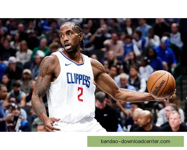 莱昂纳德率队赢得胜利 关键时刻要智慧掌控比赛主动权